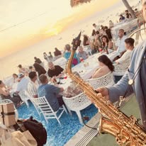 Primer baile de novios con sax en vivo